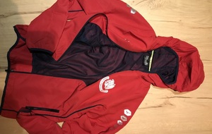 Veste club rouge modèle femme